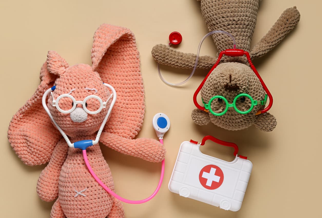Baby and child vs standard first aid kits in the UK