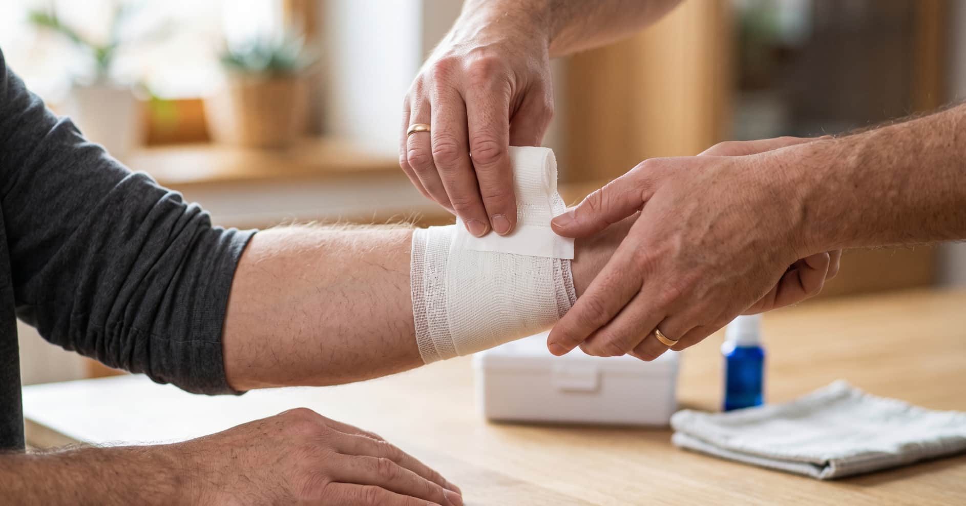 First Aid for Suspected Fractures and Dislocations